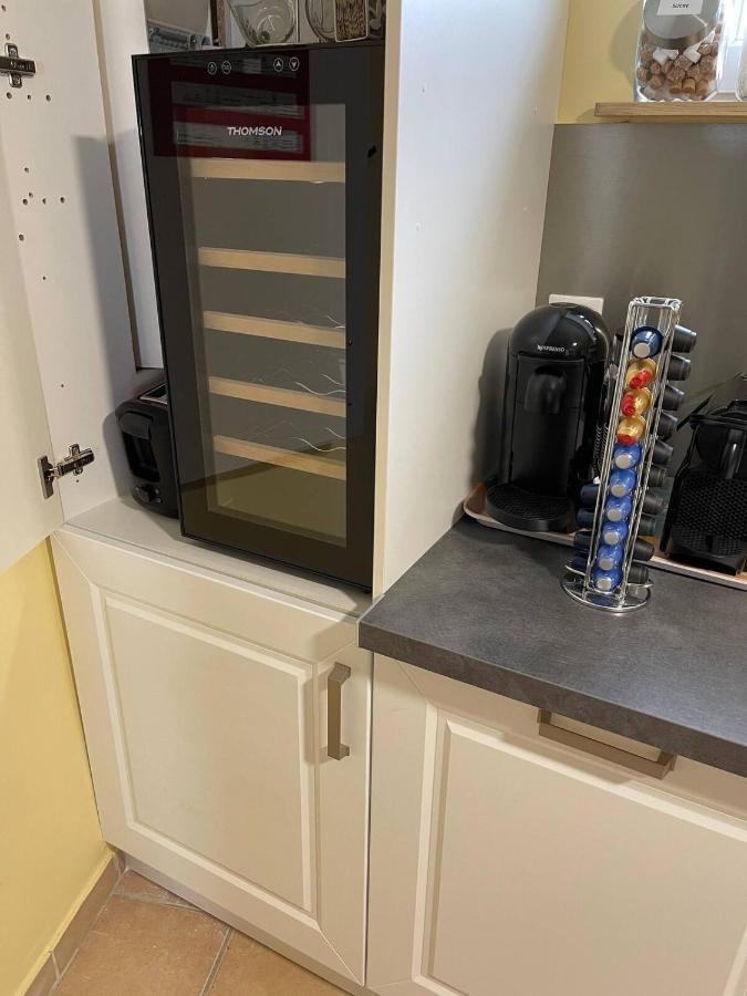 Les Noisetiers Maison Familiale Avec Piscine * Joze