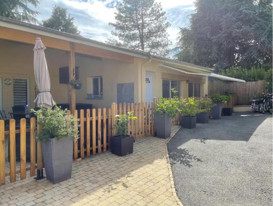 Les Noisetiers Maison Familiale Avec Piscine * Joze